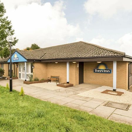 Days Inn Sutton Scotney North Dış mekan fotoğraf