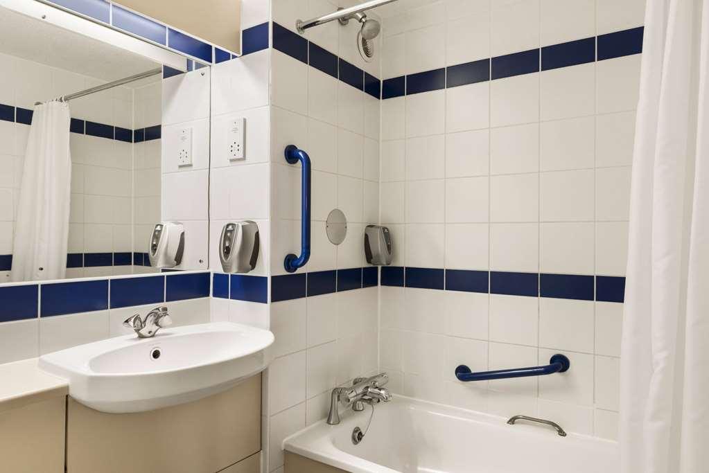 Days Inn Sutton Scotney North Oda fotoğraf