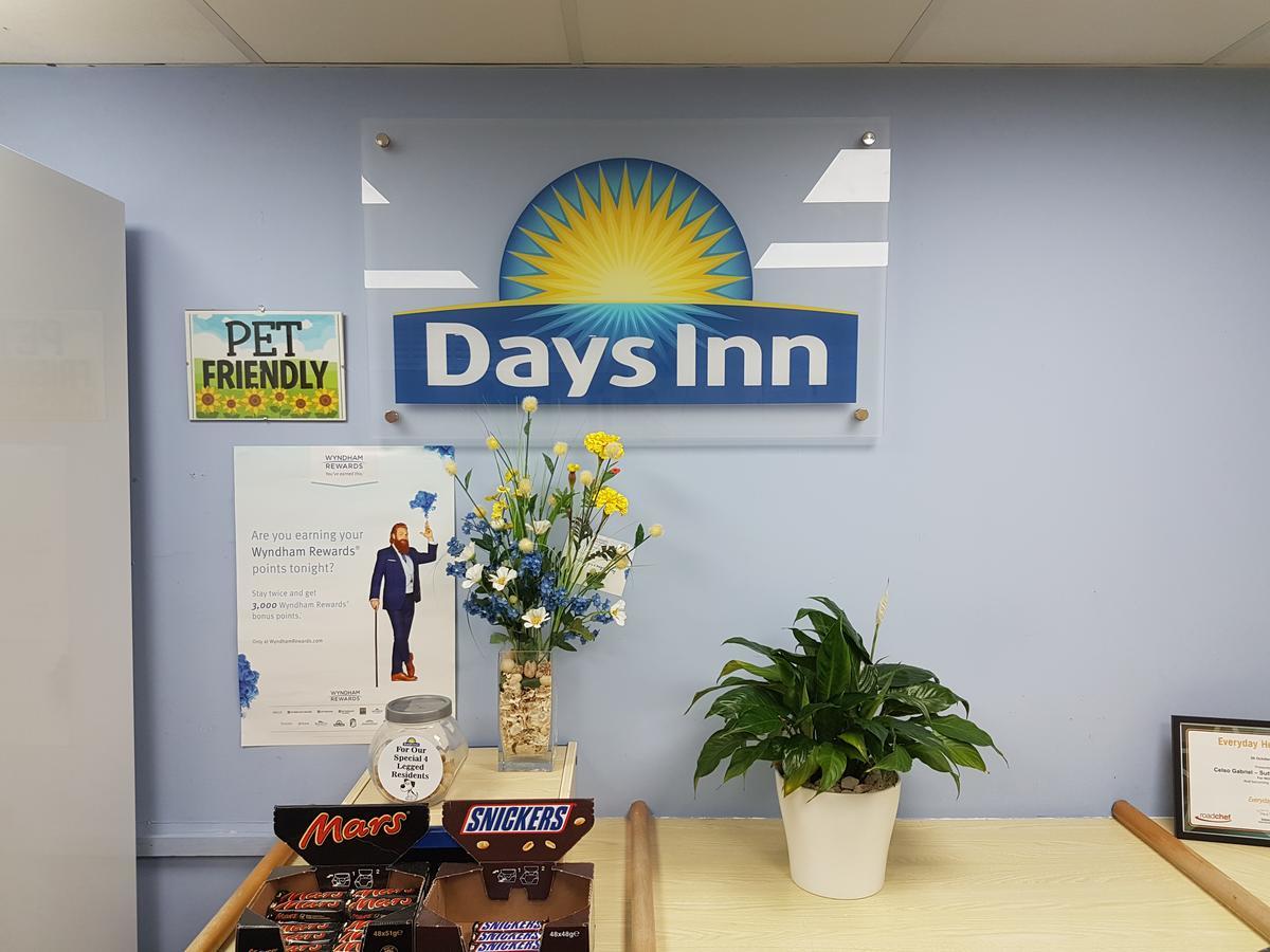 Days Inn Sutton Scotney North Dış mekan fotoğraf